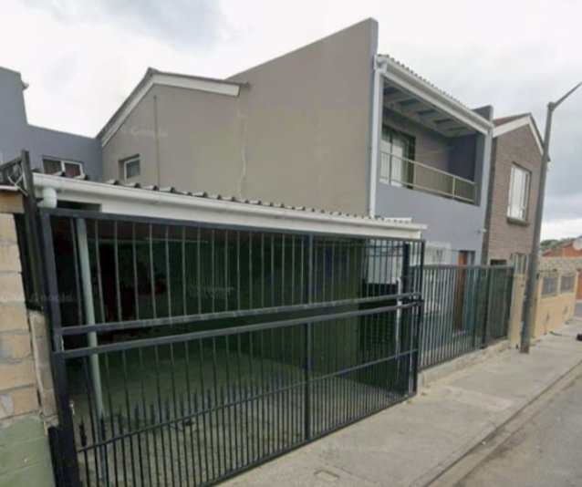 4 Bedroom Property for Sale in Eastridge Western Cape